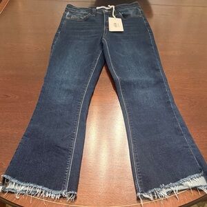 NWT Vervet Women's Blue Frayed Hem Cropped Jeans Size 24